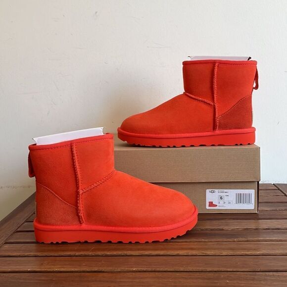 UGG Classic Mini II Boots Hazard Orange USA Women Size 6/UK 4/EU 37 - Picture 3 of 15